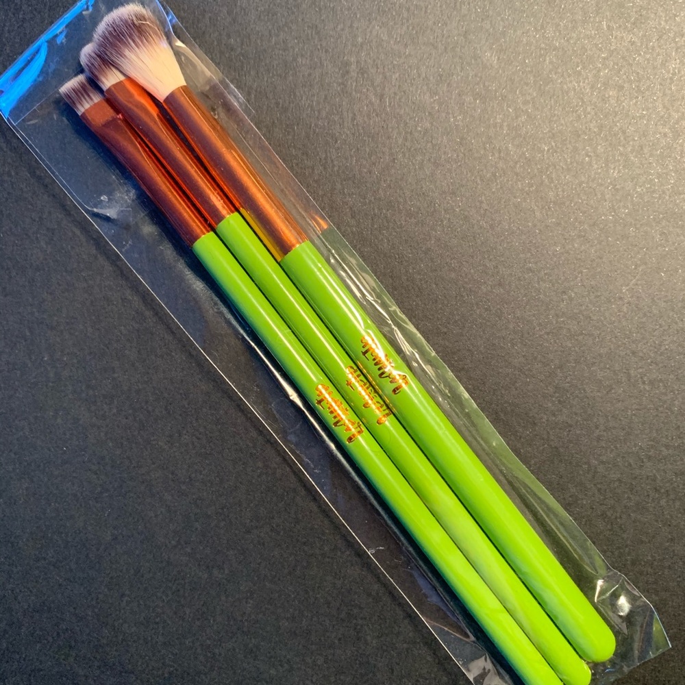 Alamar Cosmetics Ojitos Makeup Brush Set for Eyes